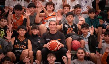 Walter Herrmann visito la ciudad de Cutral Co