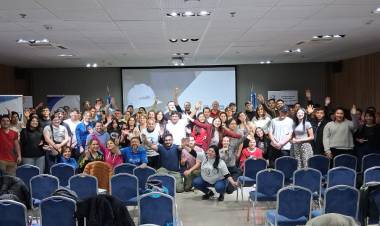 Se Realizó El Evento Solidario De "Inserción Laboral Para La Industria Del Petróleo Y Gas"