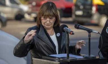 Patricia Bullrich autorizó compras por más de $5.000.000 millones a la droguería investigada por sobornos