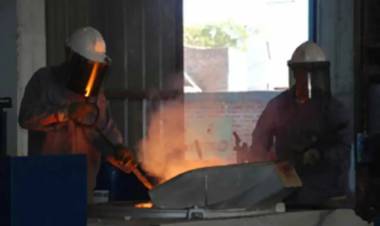 Explosión en una fundición de Río Negro: hay seis heridos y uno tiene el 60?l cuerpo quemado