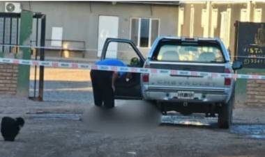 Añelo: Tenia 25 años oriundo de Plaza Huincul , lo persiguieron tras un choque y lo mataron con una llave cruz. 