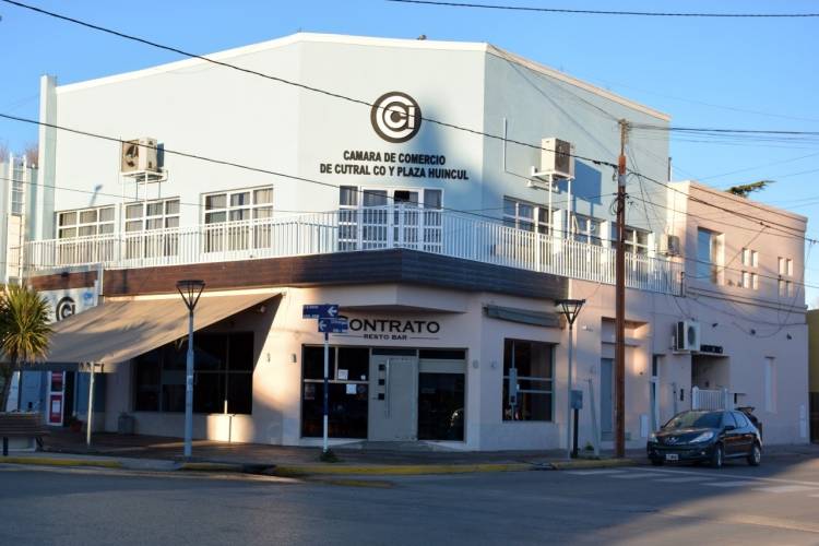 Cámara de Comercio elevo una nota a los Intendentes de Cutral Co y Plaza Huincul, 
