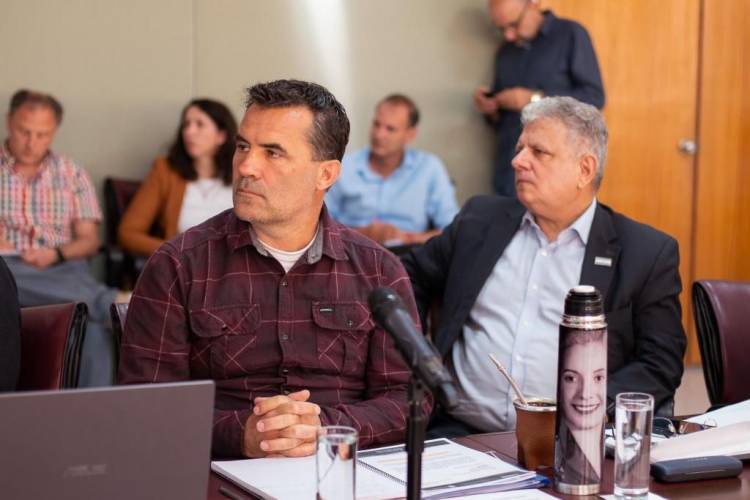 Superávit fiscal sin licencia social