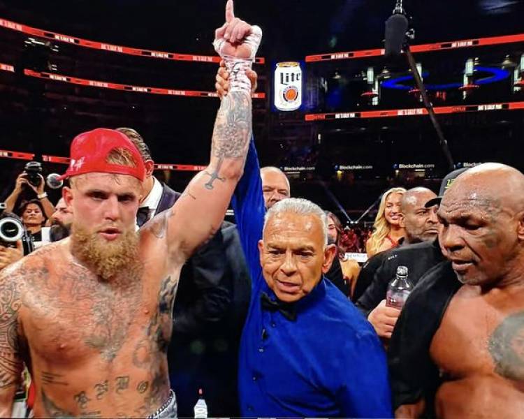 Jake Paul derrota a Mike Tyson por decisión unánime en un combate muy esperado