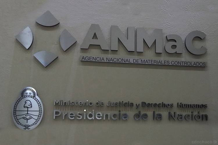 El Gobierno redujo a 18 años la edad mínima para usar armas en Argentina