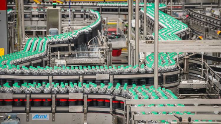 Coca-Cola cambia un ingrediente clave de su receta y Trump dice que es mejor