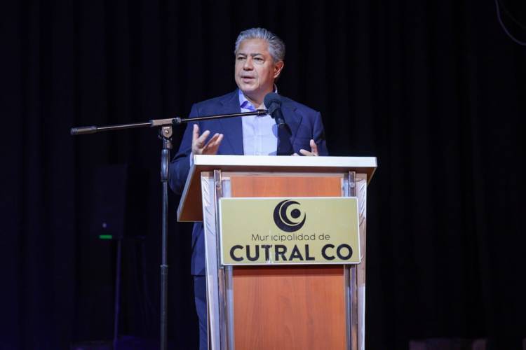 “La mejor inversión que puede hacer la industria es en educación”