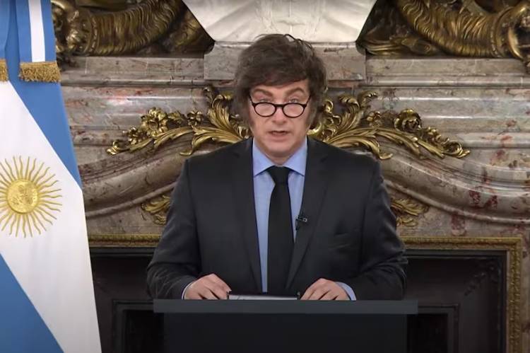 Las 10 frases de Milei en la cadena nacional: sin autocrítica, aseguró que "el rumbo es el correcto"