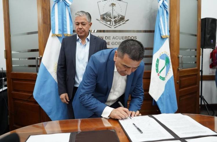 Cutral Co Acompañó La Presentación “1000 Días, 1000 Razones, 1000 Obras”