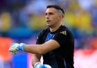 FIFA sancionó a Emiliano Dibu Martínez y se perderá los próximos dos partidos de la selección argentina por Eliminatorias