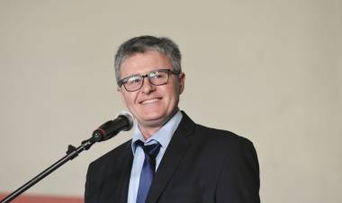 El Intendente Claudio Larraza abrió el año legislativo en Plaza Huincul 