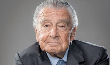 Eurnekian se expande: ahora entra al negocio del uranio