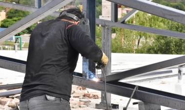 Continúa el relevamiento de obras escolares