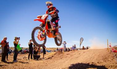 Los Mejores del Enduro Patagónico Brillaron en Cutral Co