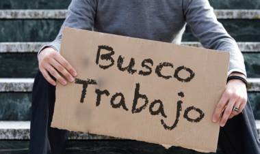 El lado oscuro del modelo Milei: 200 mil empleos menos y caída del 32% en los salarios