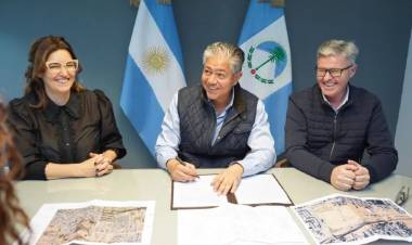 Construirán viviendas y centros integrales para personas mayores en otras dos localidades neuquinas
