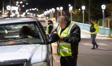 Operativo De Control Vehicular En Distintos Puntos De La Ciudad