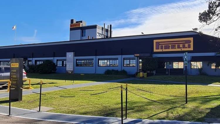 FETIA responsabiliza al Gobierno por pérdida de empleos y baja de la producción en Pirelli