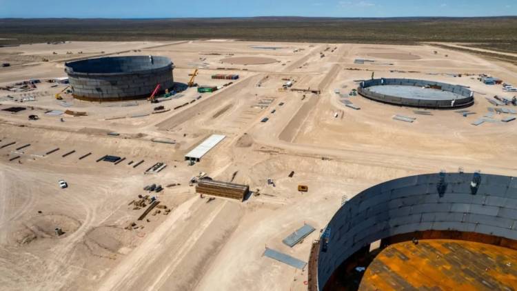 Vaca Muerta Oil Sur iniciará operaciones comerciales en febrero