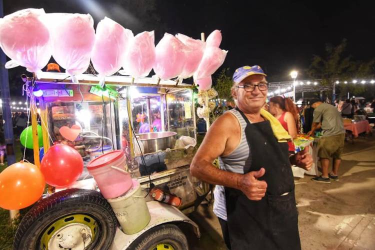 Plaza Huincul celebro el Carnaval 2024 en Parque Rivadulla! 