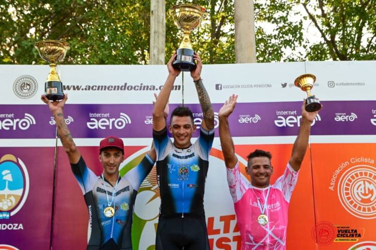 Mauricio Páez se quedó con la primera etapa de La Vuelta de Mendoza 2024