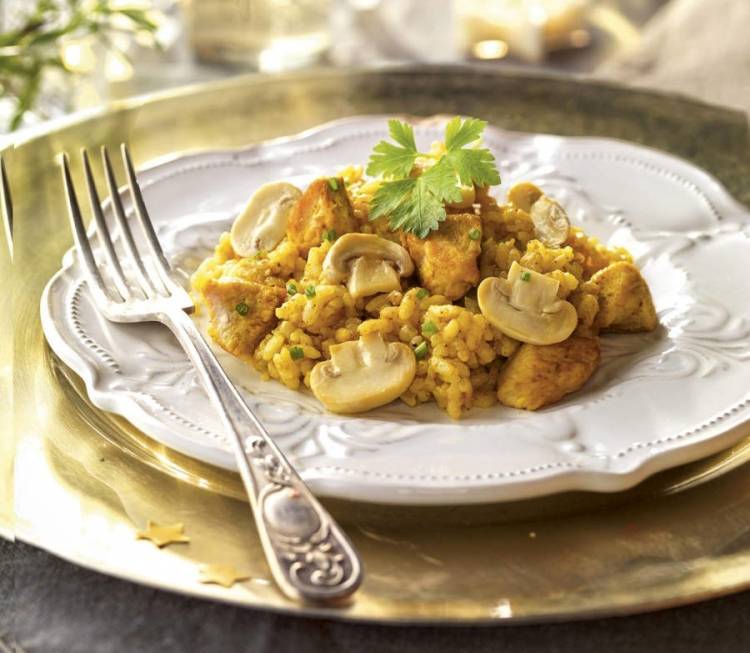 ARROZ CON POLLO AL CURRY