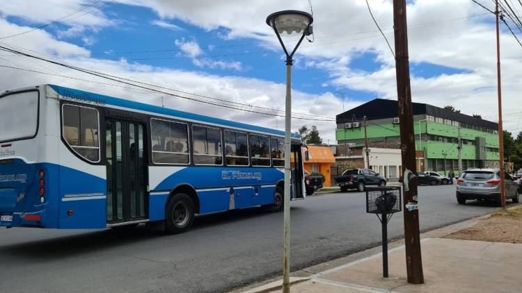Los Municipios de Plaza Huincul y Cutral Co firmaron el acuerdo por la continuidad del servicio de transporte urbano de la Cooperativa El Petróleo para las dos ciudades 