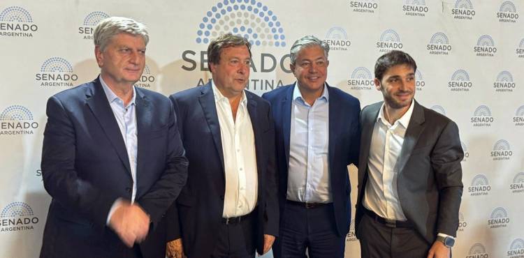 Los gobernadores patagónicos invitaron al presidente a la cumbre de Madryn