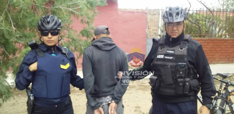 Demorado con pedido de captura vigente en Cutral Co