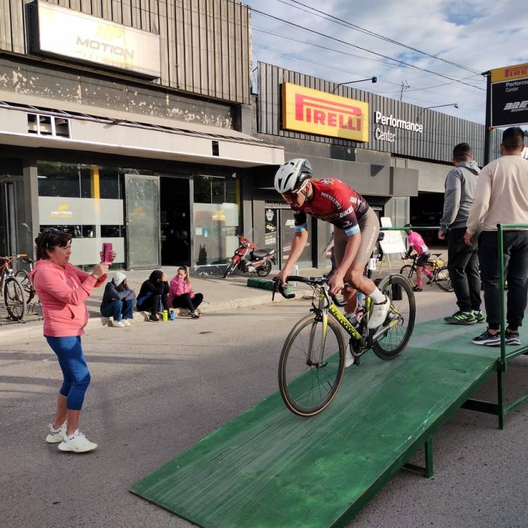 Se cumplio la segundaa etapa de la prueba cronometrada "Vuelta 02 de abril" ciudad de Allen