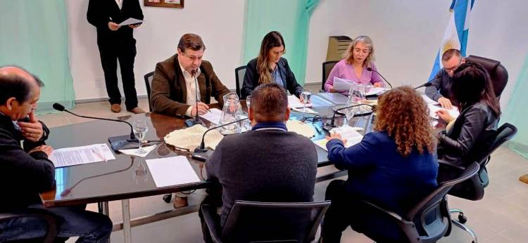 Esta Mañana se llevo a cabo una nueva Sesión Ordinaria en el Concejo de Plaza Huincul 