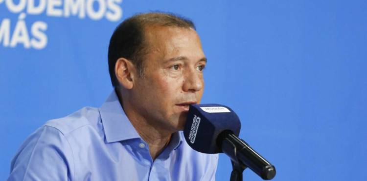 Qué decisión tomará Omar Gutiérrez por su millonario sueldo en YPF