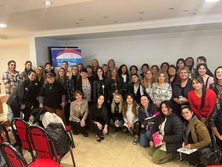 La Cámara de Comercio de Cutral Có y Plaza Huincul finalizó el mes de Mayo con el 1° Encuentro de Mujeres “Inspiradas para Liderar”.
