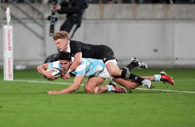 ¡Victoria de Los Pumas en Wellington!