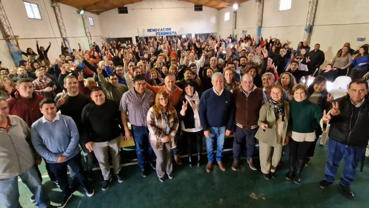 "Fortalecer El Gobierno Y Organizar El Territorio Para Transformar Neuquén "
