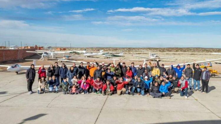 El Club de Planeadores cumplió 81 Años de Vuelo y Pasión