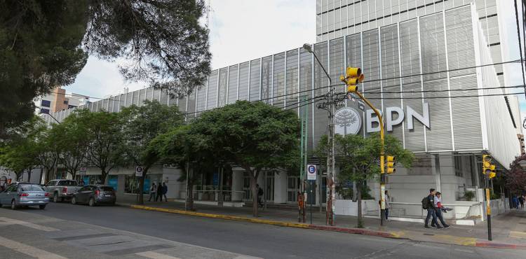 Este viernes la Provincia pagará los haberes de agosto