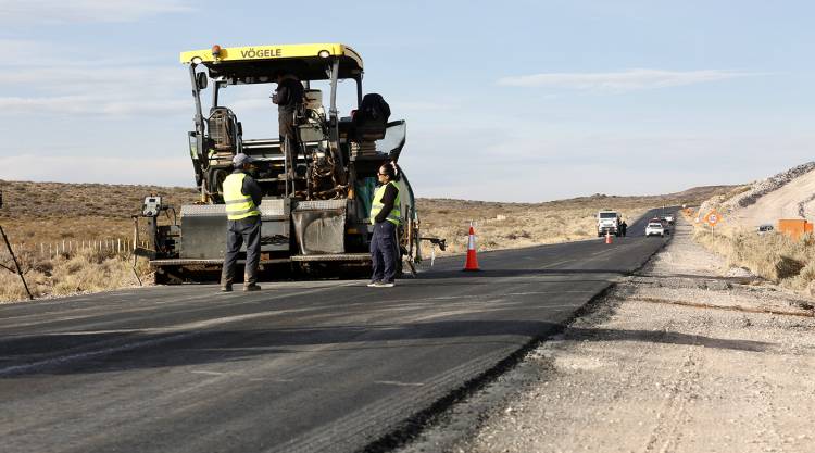 Figueroa: “Vamos a hacer 600 kilómetros de rutas en los próximos cuatro años”