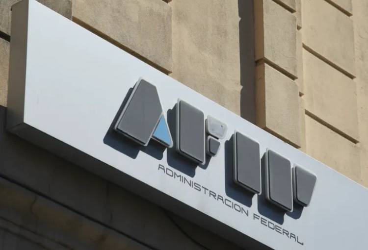 AFIP sancionará a todos los monotributistas que no realicen este trámite en octubre