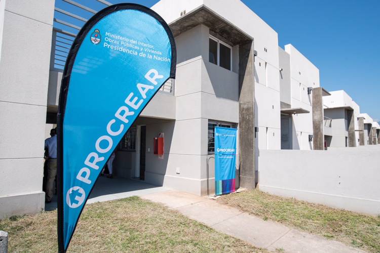 Procrear en la cuerda floja: qué piensa hacer el Gobierno con el programa