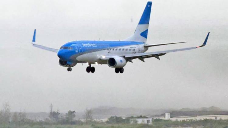 Aerolíneas Argentinas llegó a un acuerdo con los gremios y puso fin al conflicto