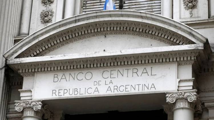 El Banco Central anunció otra baja de la tasa de interés