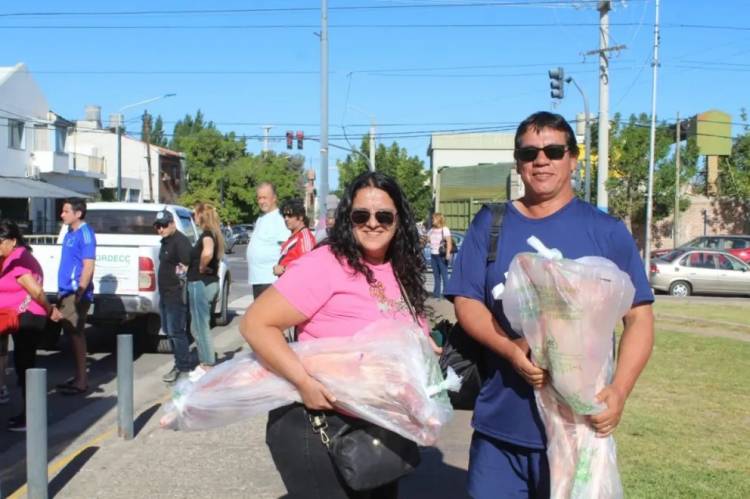 En pocas horas se llevaron todos los chivitos y corderos del norte