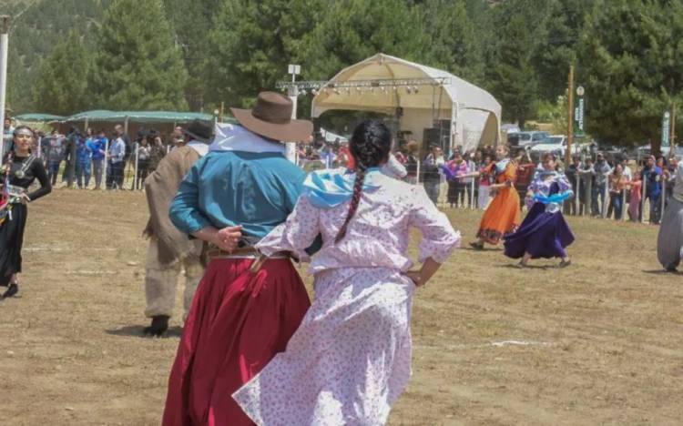 Seis fiestas populares para disfrutar el próximo fin de semana