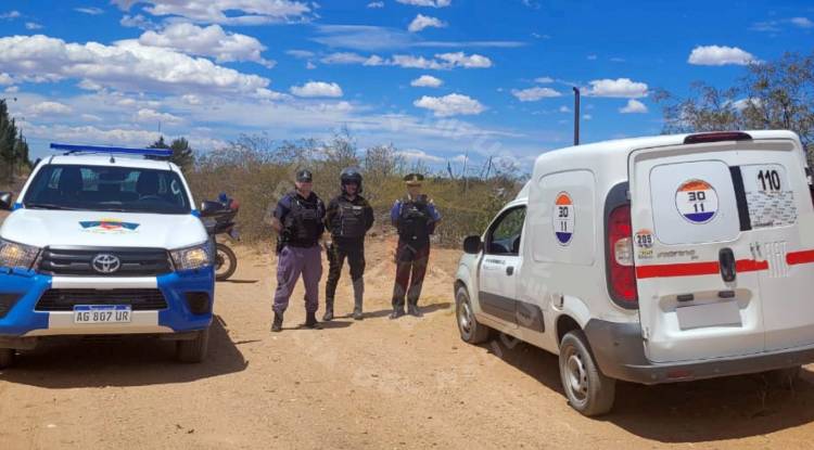 Recuperan automóvil utilitario sustraído 