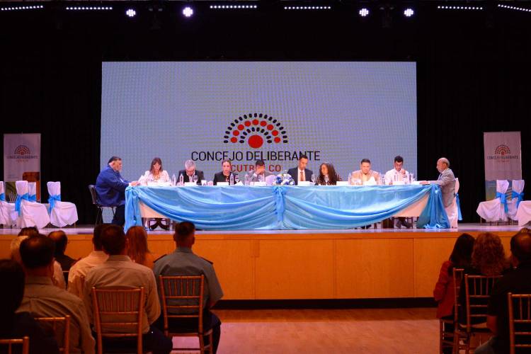 El Concejo Deliberante de Cutral Co dio inicio a la apertura de sesiones año 2025 