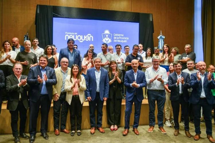 Figueroa resaltó el rol de los clubes y afirmó que “Neuquén tiene una deuda social”