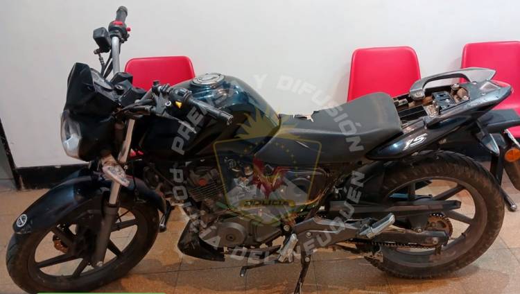 Secuestran una moto robada abandonada 