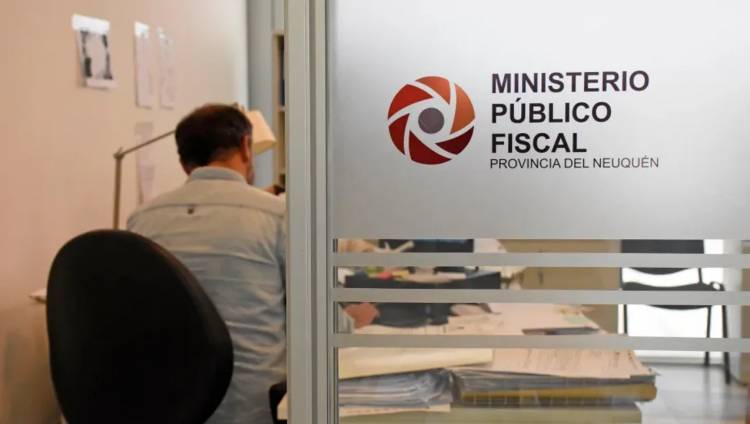 Lo atraparon con una escopeta en una salida transitoria: volvió a la cárcel y perdió sus beneficios