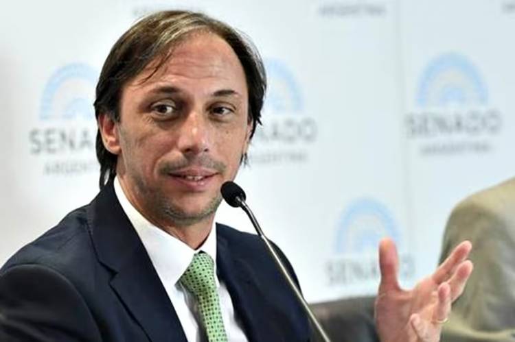 El Gobierno investiga filtraciones en el caso YPF y confirma 60 despidos en la Procuración del Tesoro